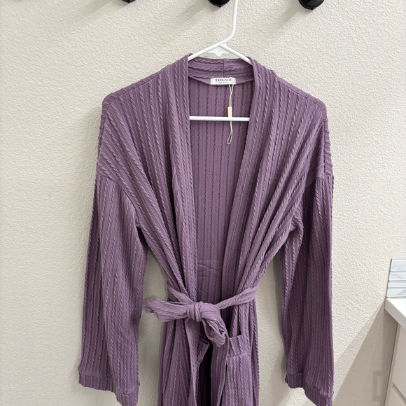 Women's Robe with Pockets • Small - Picture 2 of 9